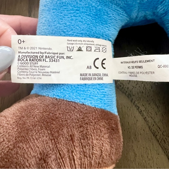 Nintendo Mario Plush Toy Red and Blue Stuffed Animal 16” - Picture 5 of 7